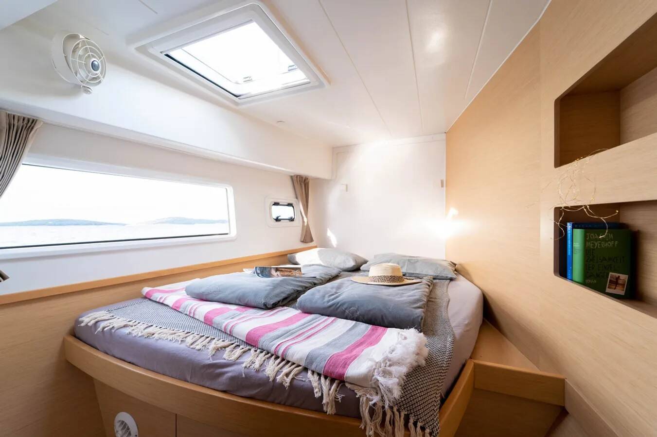 Lagoon 42  - Maximus