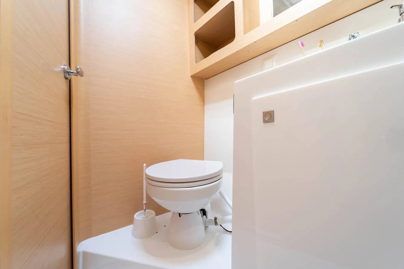 Lagoon 42  - Maximus